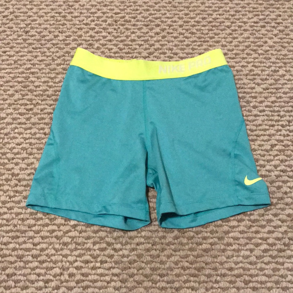Nike biker shorts